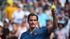 Nedivím se, že tenisté trpí psychickými problémy, říká Federer. Program je ubíjí