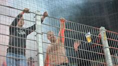 Sparťanští fanoušci si vybili frustraci. Po zápase napadli pořadatele
