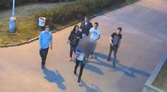 Surovci, kteří brutálně zbili školačku (16), se přihlásili policii