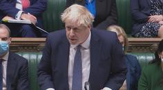 V Británii se hroutí vláda. Johnson odvolal svého blízkého spojence