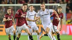 Chorý měl být vyloučen, Slavia penaltu nekopala správně, říká komise sudích