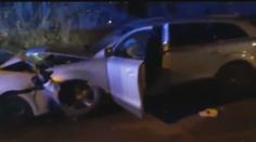 Řidič v Ústí ujížděl před policií. Při honičce zdemoloval další tři auta