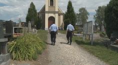 Češi se připravují na Dušičky, strážníci kvůli zlodějům posílí hlídky
