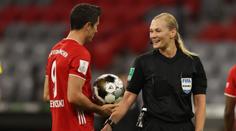 Konflikt s Guardiolou a sahání na prso. Legendární německá sudí končí