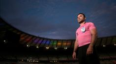 Mezi fotbalisty je tak 40 procent gayů, myslí si homosexuálně orientovaný sudí