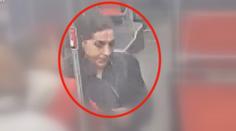 Zlodějka v tramvaji vytrhla ženě telefon z ruky a utekla, hledá ji policie