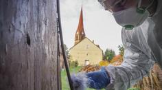 Vraždy starších žen v Polsku. Lidé se bojí, že tam řádí sériový vrah