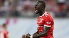 Přestřelku v německém Superpoháru ovládl Bayern, poprvé se trefil Mané