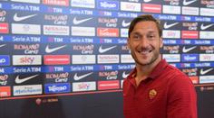 Jako Nedvěd. Italská legenda Totti bude v AS Řím ředitelem!