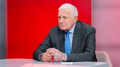 Klaus: Fialova vláda se chová trapně. Slovensko má blíže k Rusku