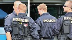 Desítky mladých lidí se porvaly v Karviné. Tři zraněné ošetřili lékaři