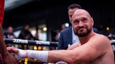 Dočká se těžká váha krále? Tyson Fury ze sprchy oznámil datum "zápasu století"