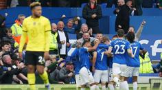 Zachraňující se Everton skolil favorita z Chelsea, rozhodl Richarlison