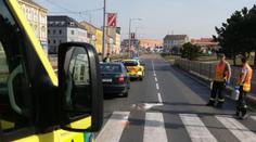 Senior přehlédl kluky na přechodu v Krnově, srazil je v plné rychlosti