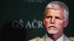 Armáda střídá náčelníky. Petr Pavel míří do čela NATO