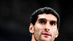 Fellaini chytil v Číně koronavirus! Exstar United je první nakažený profík