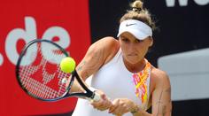 Vondroušová je v Cincinnati už v osmifinále. Muchová zvládla třísetový duel