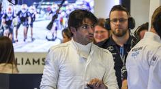 Sainz: Nechte jezdce projevovat emoce. Nakazují nám, co máme říkat