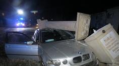 Zázrak? Pomník Panny Marie zastavil auto řítící se na dům