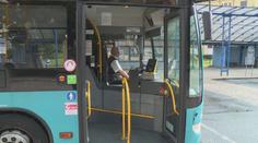Dopravci marně shánějí řidiče autobusů, nejlepší si vydělají až 100 tisíc korun