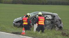 Na jihu Čech se srazila čtyři auta, sedm zraněných. Vzlétl i vrtulník