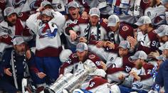 Trapas! Vítězové už zničili Stanley Cup. Neměli ho ani pět minut, čílí se strážce
