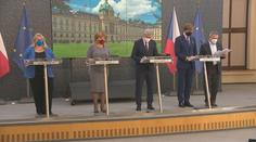 Vláda změnila podmínky karantény, definitivně končí roušky ve školách