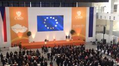 Sjezd ČSSD: Sobotka zůstává předsedou, uspěl i Chovanec