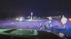 Kamera zachytila drama na dálnici. Policista zvládl chvíle hrůzy a zachránil život kojenci