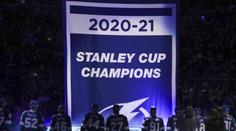 Vasilevskij byl před zápasem naměkko. Pod strop haly zamířil vítězný prapor