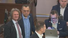 Ve Sněmovně jsou feťáci, tvrdí Ševčík. Politiky jeho slova pobouřila