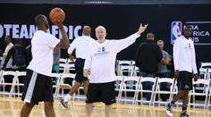 Američany povede Popovich, pětinásobný šampión NBA!
