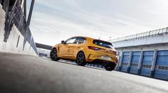 Hodně ostrý Renault. Automobilka vyladila Mégane na 300 koní!