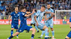 Nepříjemnosti pro fotbalisty Slovanu. Maďarští fanoušci je napadli kameny