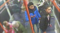Mám doma děti, prosila žena. Policie po brutálním útoku hledá pár z tramvaje