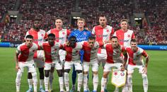 Slavia pomáhá. Fotbalový tým z Edenu finančně přispěl obětem povodní