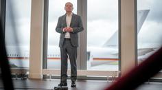 Scholz přiznal, že telefonát s Putinem byl k ničemu. Je pořád stejný, říká