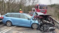 Povelikonoční úterý na českých silnicích. Při nehodách zemřeli dva lidé