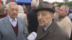 Milouši, děkujeme! píšou komunisté. Schytali to za srovnání s Havlem