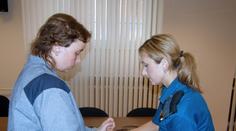 Soud zrušil trest ženě (36), která porodila dítě do záchodu
