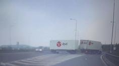 Šílenost kamioňáka u Ostravy. Na dálnici předvedl drsnou otočku přes protisměr
