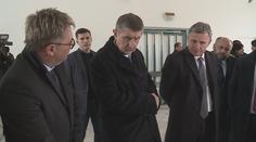 Babiš navštívil s ministry Zlínský kraj. Jeli vlakem i mikrobusem