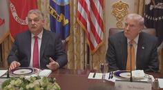 Maďarsko dostalo od Trumpa výjimku ze sankcí. Platí jeden rok