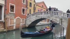 Italské Benátky praskají ve švech. Úřady zavedou vstupné pro turisty