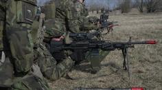 Česko loni splnilo závazek v NATO ve výdajích na obranu. Přesto je na chvostu tabulky