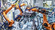 Krize drtí český autoprůmysl: 'Sežere' 300 tisíc aut a 215 miliard na tržbách