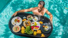 Tuňák z Kapverd a egyptské tajine. Rady expertek, jak si na dovolené pochutnat