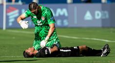 Děsivé okamžiky na Copa América. Sudí zkolaboval uprostřed zápasu