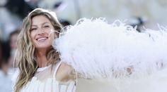 Modelka Gisele Bündchenová je opět maminkou. Třetí dítě porodila ve 44 letech