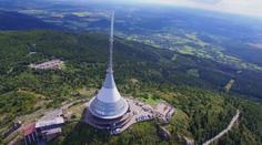 Podepsáno. Ještěd nově patří Libereckému kraji